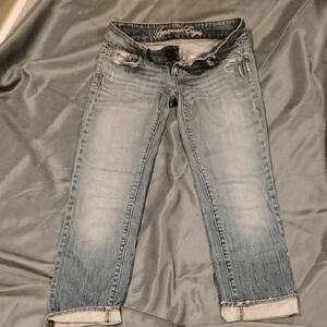 American Eagle Outfitters Light Blue Cropped Jeans
